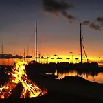 Am Yachthafen In Casa de Férias