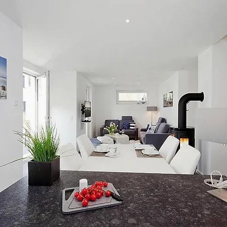 Hébergement de vacances Am Yachthafen In *