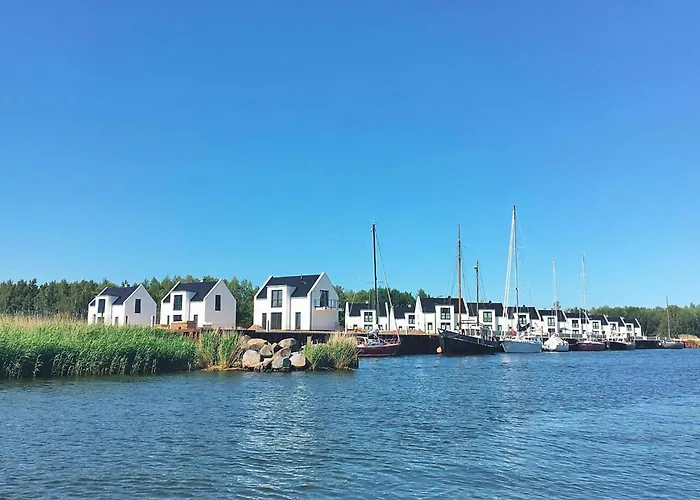 Ferienhaus Am Yachthafen In Peenemünde