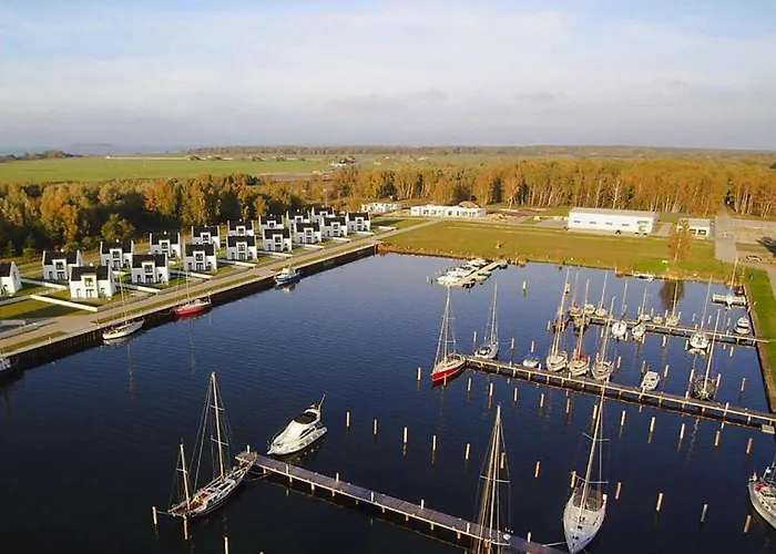 Ferienhaus Am Yachthafen In Peenemünde